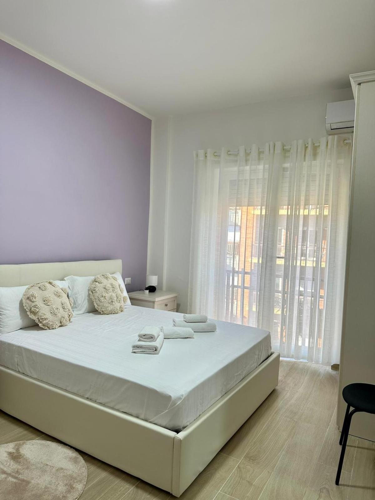 The Roman Guesthouse מראה חיצוני תמונה