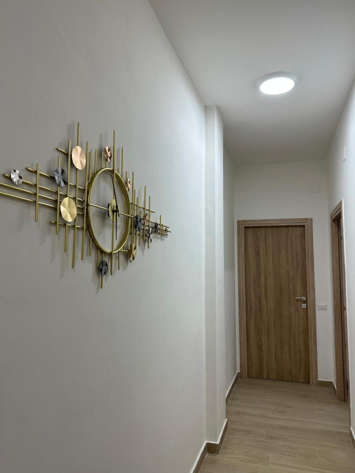 The Roman Guesthouse מראה חיצוני תמונה